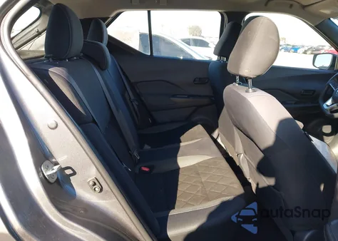 2020 Nissan Kicks S Xtronic Cvt z USA, uszkodzony, nr VIN 3N1CP5BV6LL519725